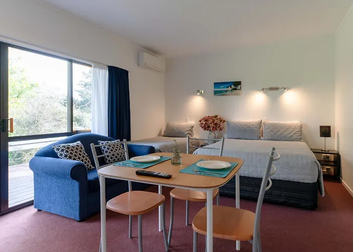 Aotearoa Lodge